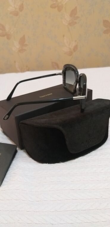 Eynəklər: Tom Ford eynek — 12