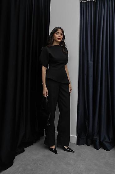 Kompleti: 2800💋
Li — 9