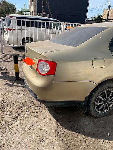 Продажа авто: Volkswagen Jetta: 2007 г., Бензин, Седан — 3