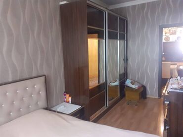 Uzunmüddətli kirayə mənzillər: Binəqədi rayonu,Nesimi metrosunun yaninda 3 otaqalı,təmirli,əşyalı — 3