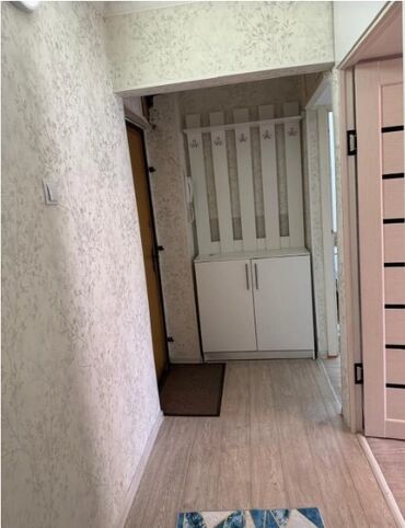 1 комната с мебелью полностью: Шкаф-прихожая, Без зеркала