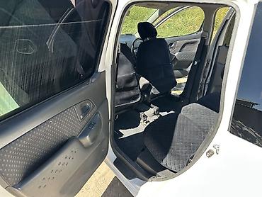 тайота камри 30: Toyota Funcargo: 2003 г., 1.3 л, Автомат, Бензин, Хэтчбэк — 9