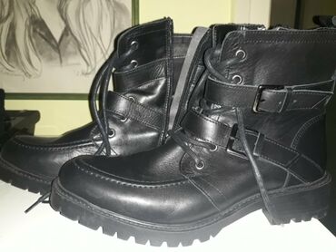 birkenstock beograd: Ankle boots, Zara, 41