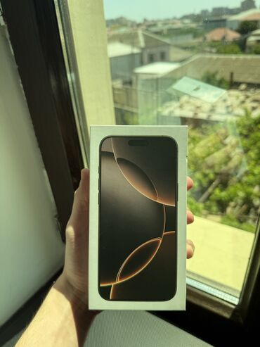 iphone x qiymeti: IPhone 16 Pro Max, 256 GB, Desert Titanium, Zəmanət, Simsiz şarj, Sənədlərlə