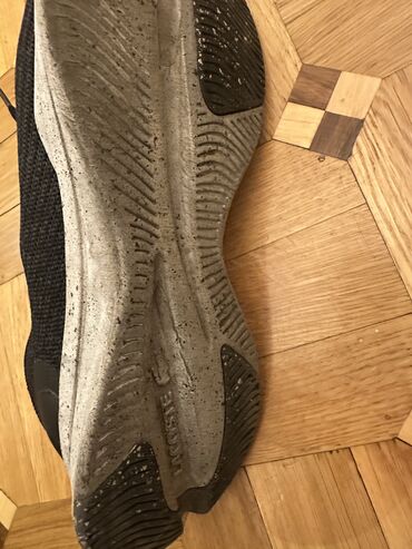 Krasofkalar və idman ayaqqabıları: Lacoste kişinin idman ayaqqabısı - Brend: Lacoste - Rəng — 7