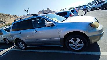 суу вадовоз: Mitsubishi Outlander: 2003 г., 2 л, Механика, Бензин, Кроссовер — 2