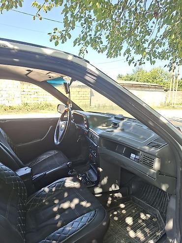 Daewoo: Model: Daewoo Nexia sedan Kuzov: 4 qapılı, ağ rəng Yanacaq: Benzin — 12