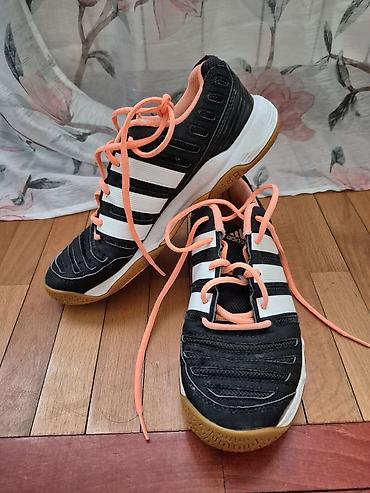 crveni nakit: Adidas sportske patike za dvoranu - Model: Adidas indoor/trening — 1