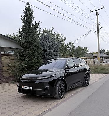 Lixiang: Lixiang L7: 2025 г., 1.5 л, Гибрид — 1