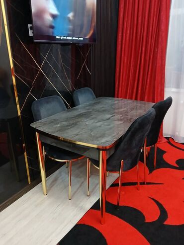 столики для компьютера: Гостиный стол, Новый, Раскладной, Квадратный стол