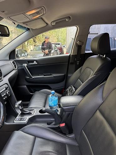 12000: Kia Sportage: 2018 г., 1.6 л, Автомат, Дизель, Кроссовер — 10