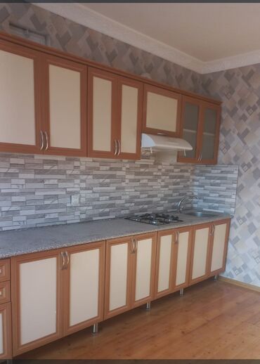 metbex divan desti: Metbex mebeli satılır. Evde yaşayış olmadığı üçün istifade olunmayıb