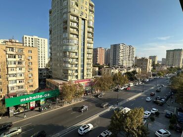 Köhnə tikili: Bakı, Yasamal, 3 otaqlı, Köhnə tikili, m. İnşaatçılar, 85 kv. m -da lalafo.az — 12 Köhnə tikili: Bakı, Yasamal, 3 otaqlı, Köhnə tikili, m. İnşaatçılar, 85 kv. m — 12