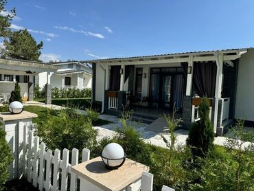 золотые пески снять домик: Сдаётся коттедж в Chaika Resort на первой линии Предлагаем в