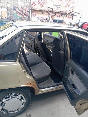Daewoo: Daewoo Nexia: 1996 г., 1.5 л, Механика, Бензин, Хэтчбэк