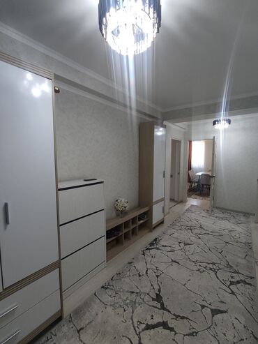 сдаю квартиру район эркиндик боконбаева: 2 комнаты, 71 м², Индивидуалка, 5 этаж, Евроремонт