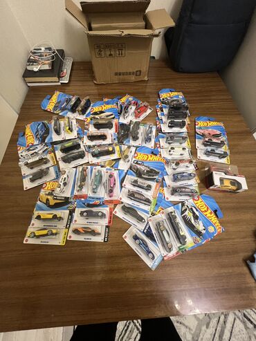 Игрушки: Продам оптом мини коллекцию хотвилс, никаких «фантазиек» чисто реально — 1