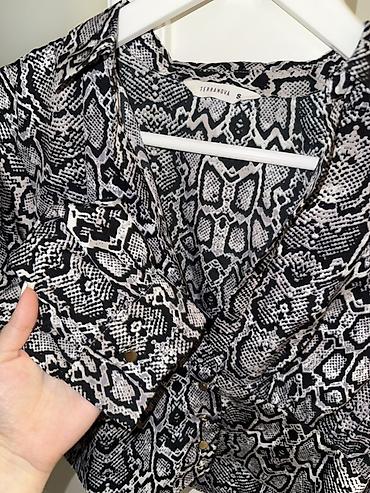 terra sigara: Terranova qadın köynəyi – ilan dərisi (snake print) naxışlı S ölçü - — 2