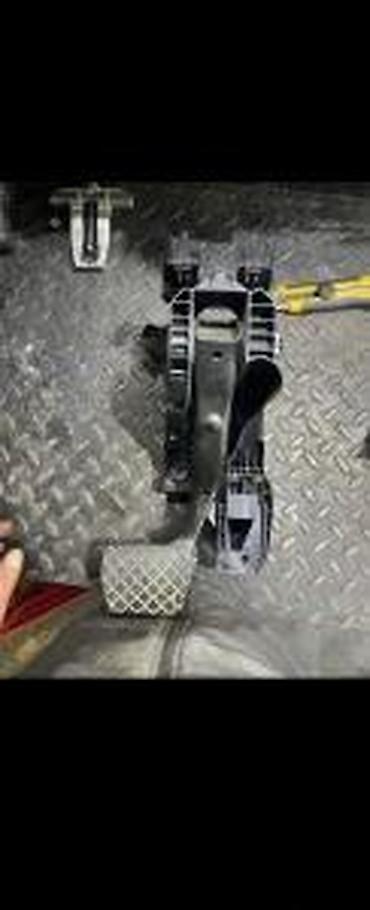 alternator cena: VW TIGUAN 16-22 PEDALA KOCNICE 5Q1723058BP | Audi vagen delovi ZEMUN — 1