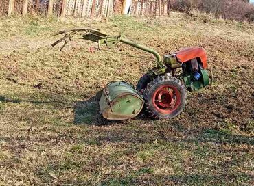 Teretna i poljoprivredna vozila: IMT 509, sa frezom, tegovima i kopčom, u odličnom stanju. Vlasnik