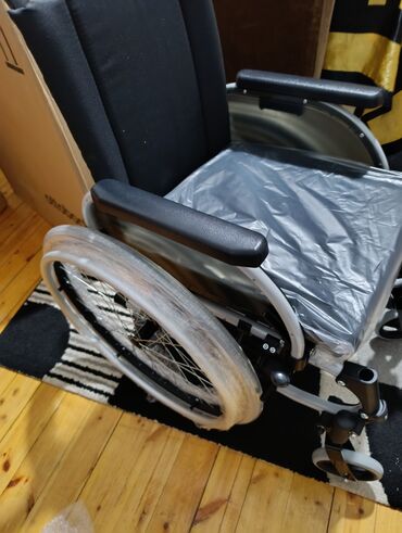 Əlil arabaları: Heç islənməyib kitabı içindədir salafanın içindədir əgər ciddi almaq — 7