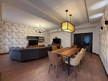 ev elani yerlesdir: İcarəyə verilir 3 otaqlı yeni tikili 170 m², Ağ şəhər q. Kateqoriya — 3