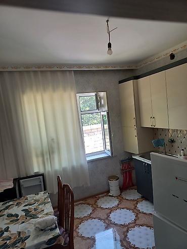 corat həyət evləri: Günlük/qısamüddətli qalmaq üçün geniş otaqlı kirayə ev. - 1 böyük — 3