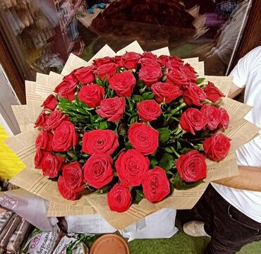 Buket güllər: Şok aksiya Yalniz 5 gün davam edir Tələsin sifarişlər məhdud saydadir