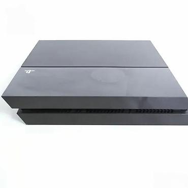 dozator vode: Sony PlayStation 4 (fat) konzola u dobrom fizičkom stanju, sa manjim — 8