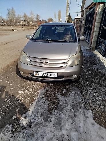 голы 3 купе: Toyota Ist: 2003 г., 1.3 л, Автомат, Бензин, Хэтчбэк — 1
