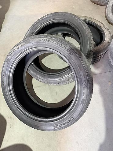 Летние шины RoadX 3шт - Размер: 285/45 R22 - Индексация на борту