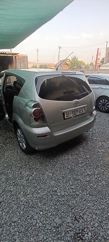 sprinter 4 4: Toyota Corolla Verso: 2004 г., Механика, Бензин, Минивэн — 7