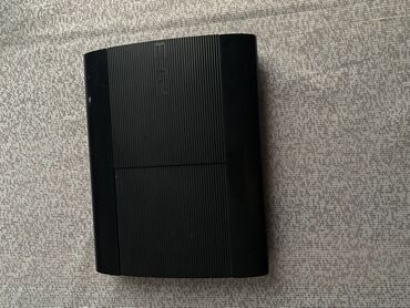 xarici hard disk satilir: PlayStation 3 Super Slim (PS3) - Rəng: Qara - Korpus: yivli üst