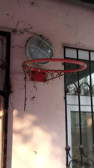 İdman və istirahət: Basketbol səbəti – divara bərkidilən.Material: metal halqa — 2