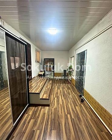 Продажа коттеджей и домов: 🏠Продается дом в с. Сокулук 🟡Комнаты: 4 🟡Участок: 8 соток 🟡Отопление — 9