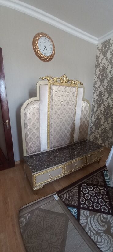 тумбочки в прихожую: Yeni, Künc Tv altlığı, Polkalı, Taxtalı, Azərbaycan