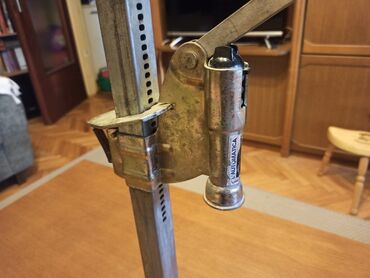 Ostali proizvodi za kuću: Kvalitetna presa za zatvaranje staklenih flaša i 5.000 novih krunastih — 6