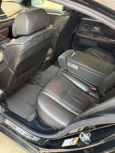usaq ucun kvadrosikl: BMW 7 series: 4.4 l | 2003 il Sedan — 8