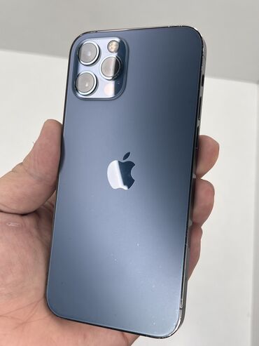 Apple iPhone: IPhone 12 Pro, Б/у, 128 ГБ, Синий, Защитное стекло, Чехол, 80 %