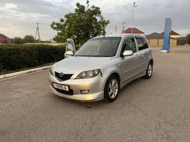 Mazda: Mazda Demio: 2002 г., 1.5 л, Автомат, Бензин