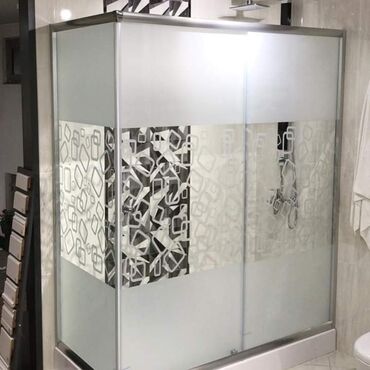Duş kabinaları, arakəsmələr: Yeni Üstü açıq kabina, Künc üçün, Ödənişli çatdırılma — 20