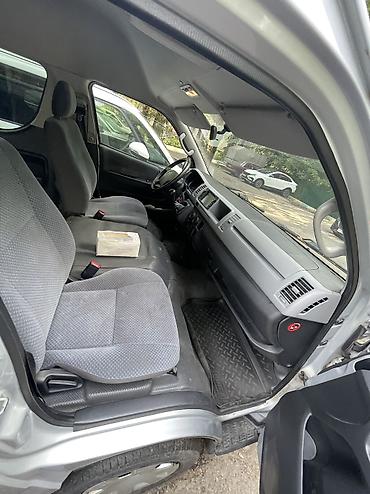 1kd ftv: Toyota Hiace: 2011 г., 2.7 л, Механика, Бензин, Бус — 3