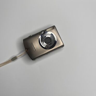 фотоаппарат зеркальный цифровой: Canon IXUS 900 Titanium Seria Tam komplekt satilir Batareya