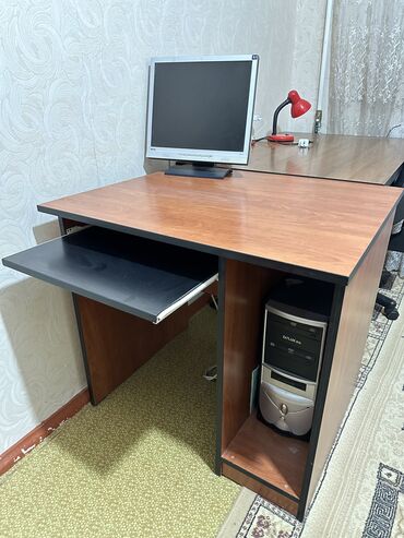 мягкая мебель бишкек лина: Компьютердик Стол, Колдонулган