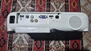 proyektir: Epson EB-S400 proyektor - 3LCD texnologiyası ilə parlaq və təbii — 2