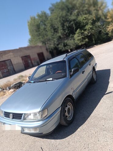 опель внедорожник: Volkswagen Passat: 1995 г., 1.8 л, Механика, Бензин, Универсал