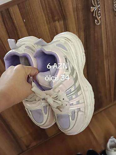 qacış ucun uşaq krosovkalrı: Rəng - Qara Krossovkalar, Nike, Ölçü: 31, Oğlan üçün — 7