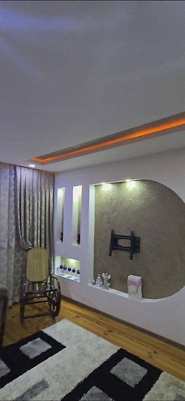 Mətbəx mebeli: Mətbəx mebeli dəsti - Dizayn: Parlaq qara alt modullar və narıncı üst — 8