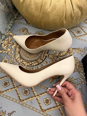 Женская обувь: Kurt Geiger London qadın qayığı – klassik stilettolar - Rəng — 3