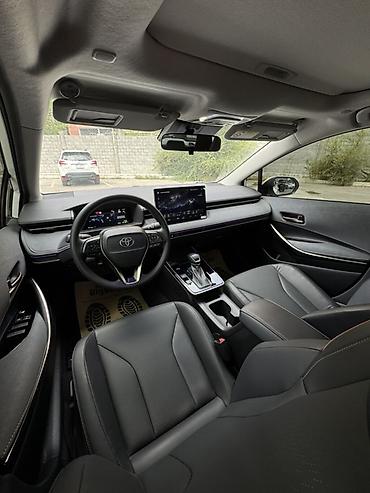 byd e1: Toyota Corolla: 2026 г., 1.8 л, Автомат, Бензин, Седан — 10